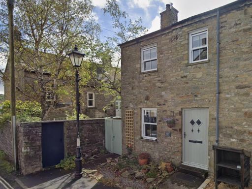 Similar property image