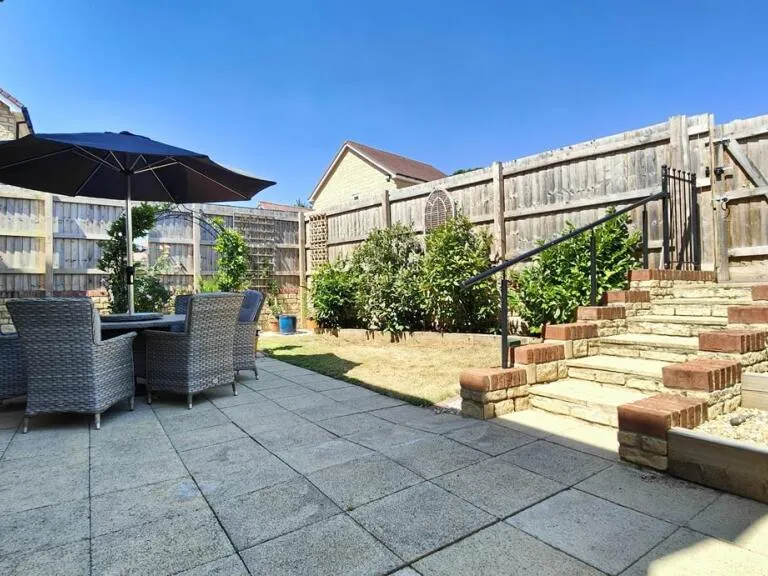 property Compatible Images}