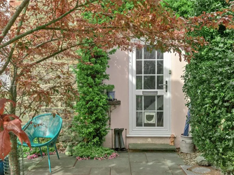 property Compatible Images}