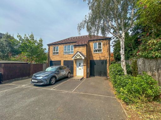 Similar property image