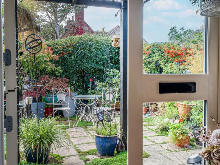 property Compatible Images}