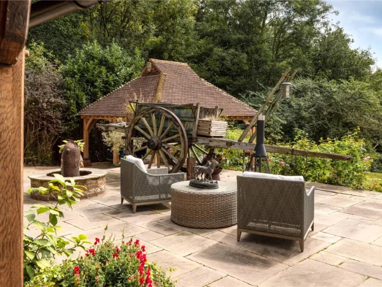 property Compatible Images}