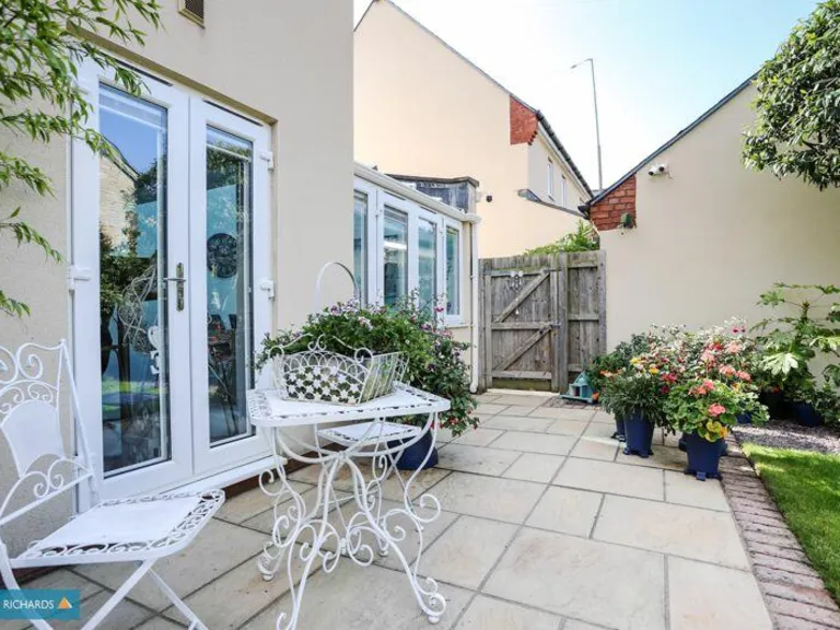 property Compatible Images}