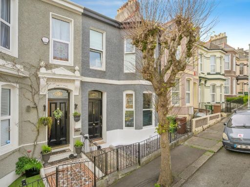 Similar property image