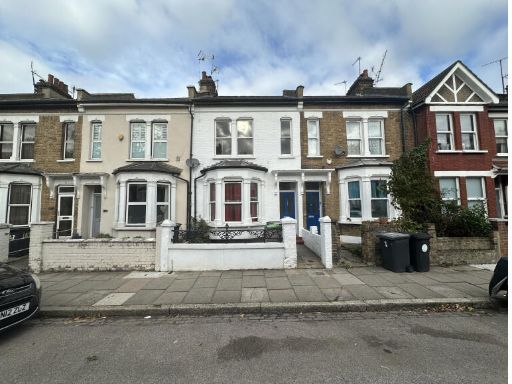 Similar property image