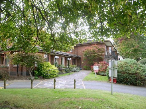 Similar property image