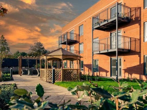 Similar property image