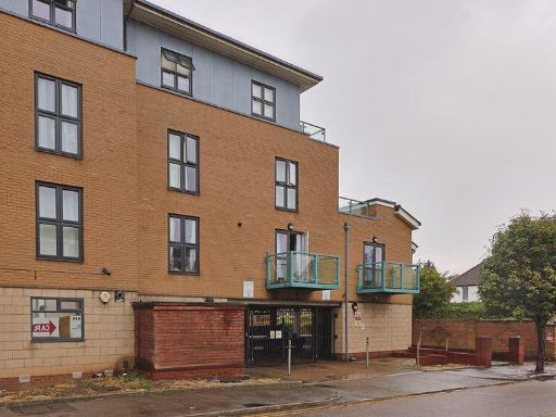 Similar property image