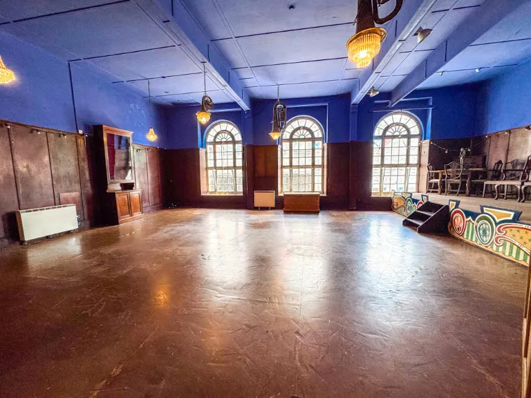 property Compatible Images}