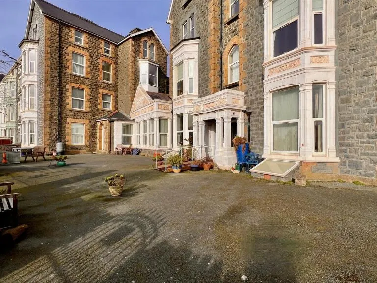 property Compatible Images}