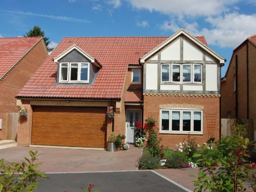 Similar property image