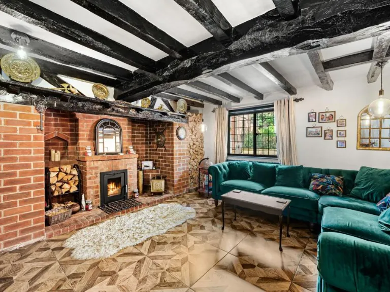 property Compatible Images}