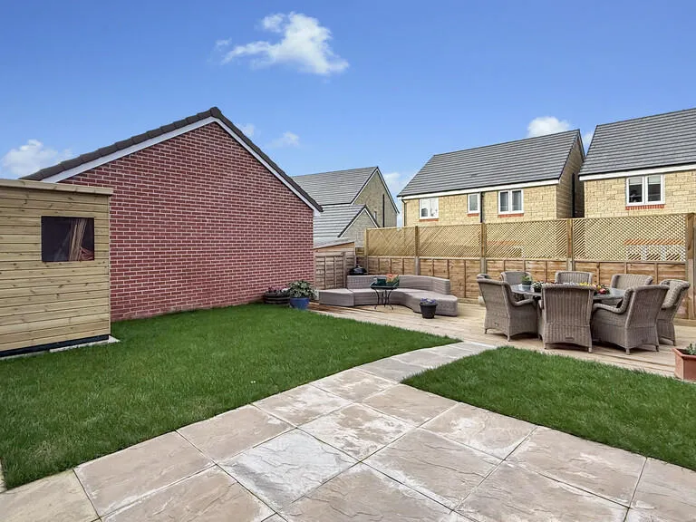 property Compatible Images}