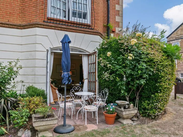 property Compatible Images}