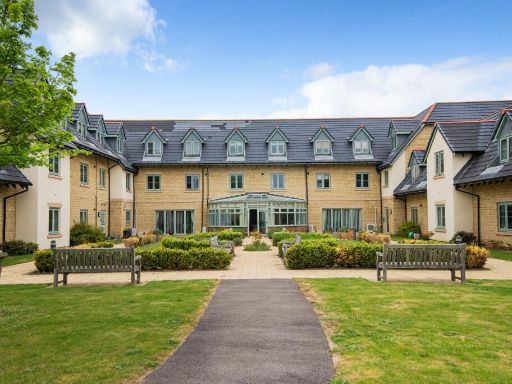 Similar property image