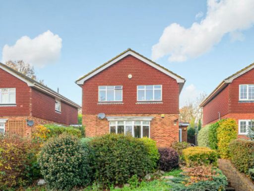 Similar property image