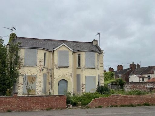 Similar property image