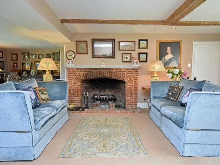 property Compatible Images}