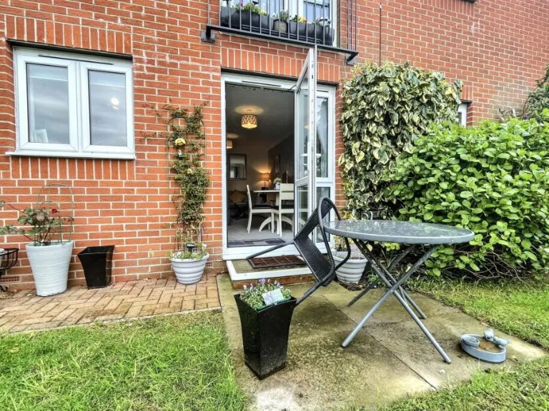 property Compatible Images}