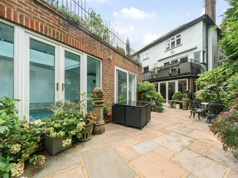 property Compatible Images}