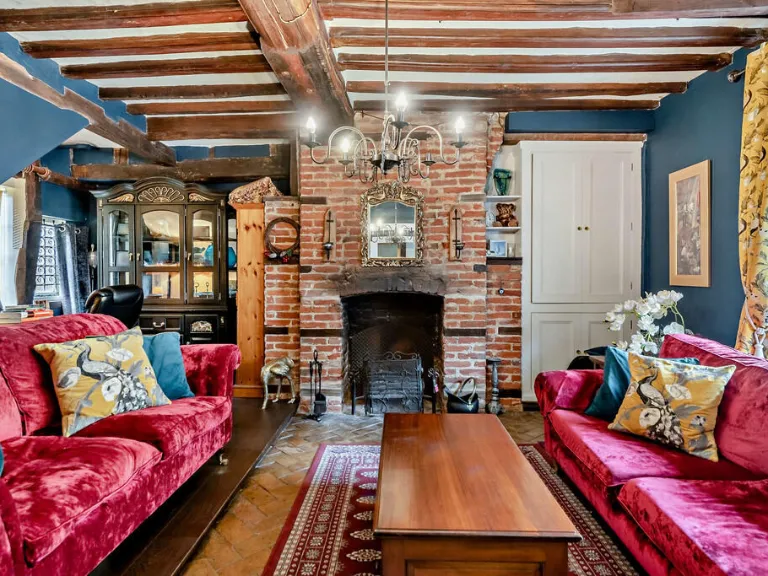 property Compatible Images}