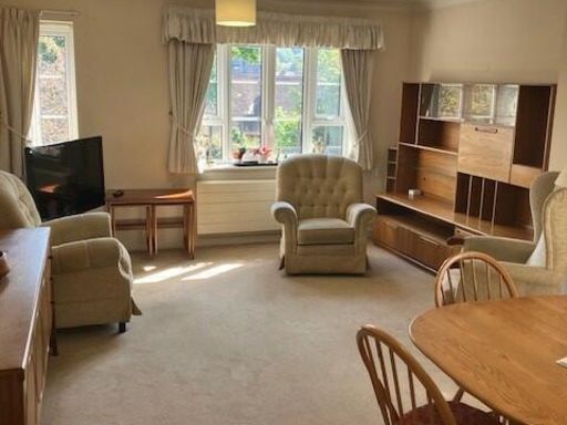 Similar property image