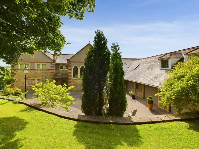 property Compatible Images}