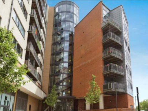 Similar property image