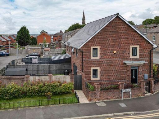 Similar property image