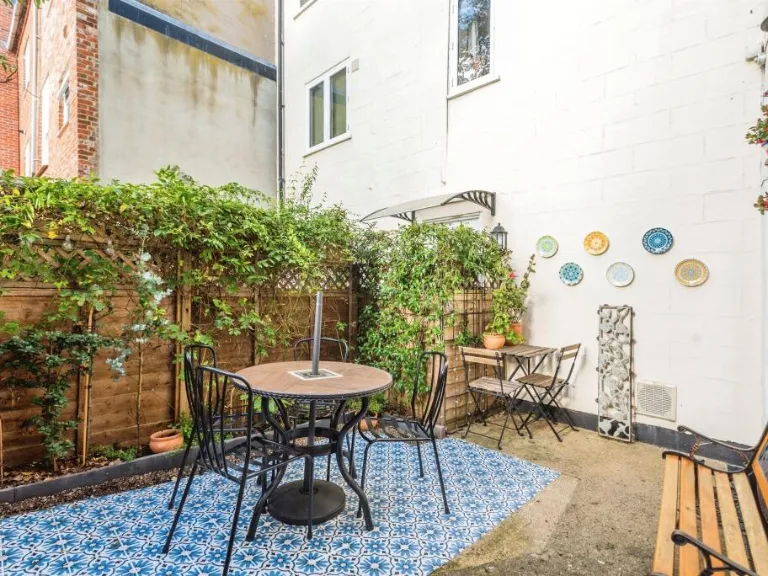 property Compatible Images}