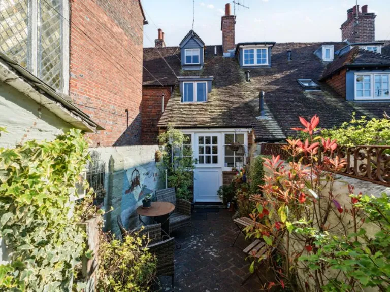 property Compatible Images}