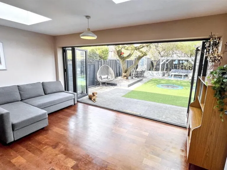 property Compatible Images}