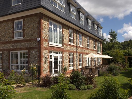 Similar property image