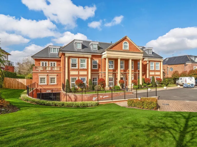 property Compatible Images}