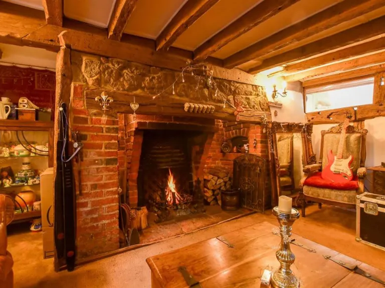 property Compatible Images}