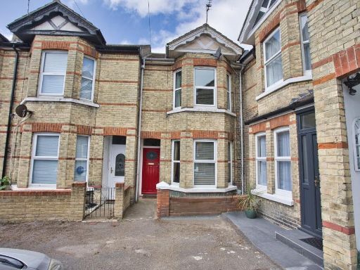 Similar property image