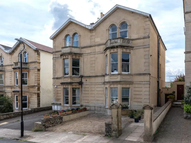 property Compatible Images}