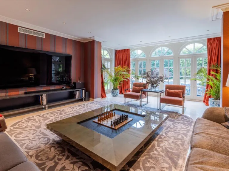 property Compatible Images}