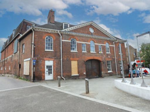 property Low res Images}