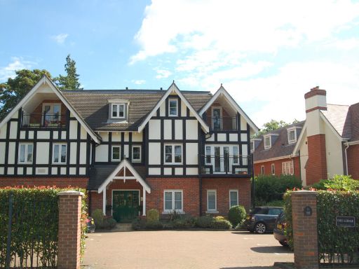 Similar property image
