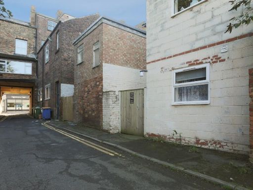 Similar property image