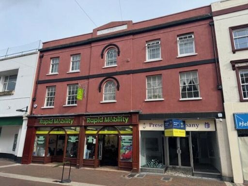 Similar property image