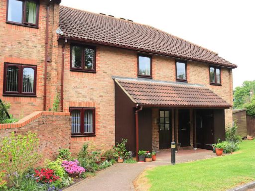 Similar property image