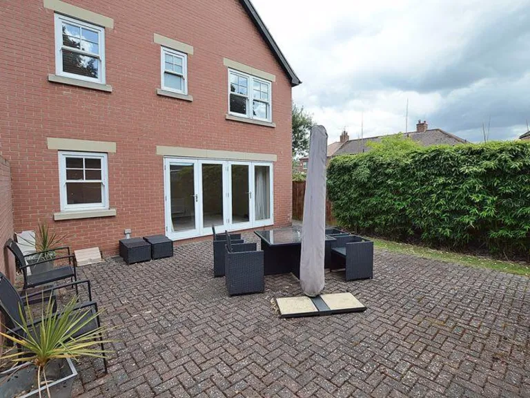 property Compatible Images}