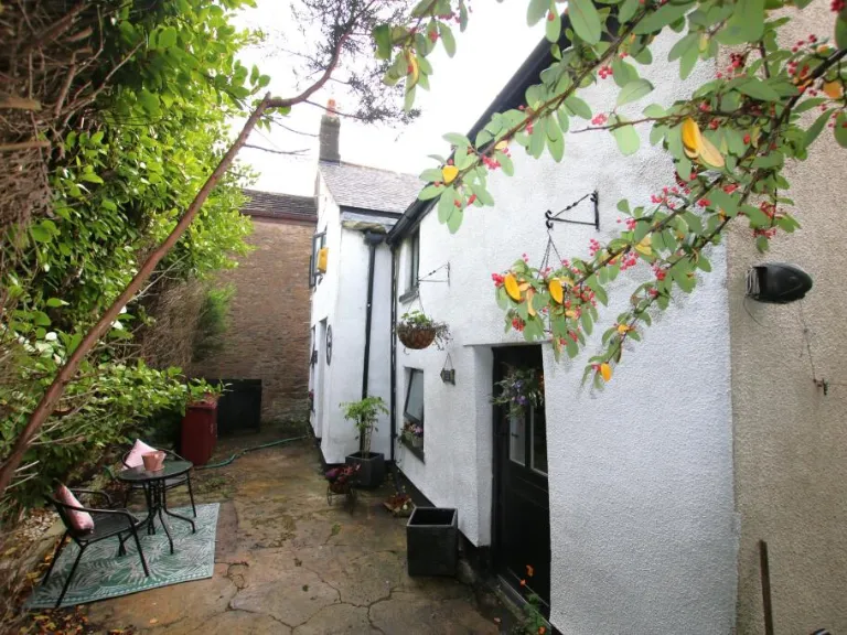 property Compatible Images}