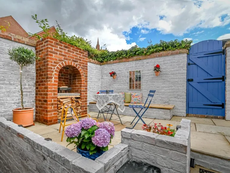 property Compatible Images}