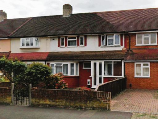 Similar property image