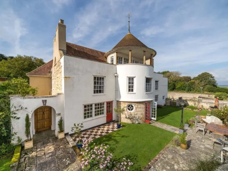 property Compatible Images}