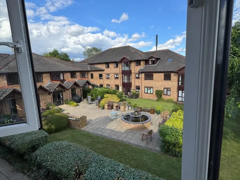 property Compatible Images}