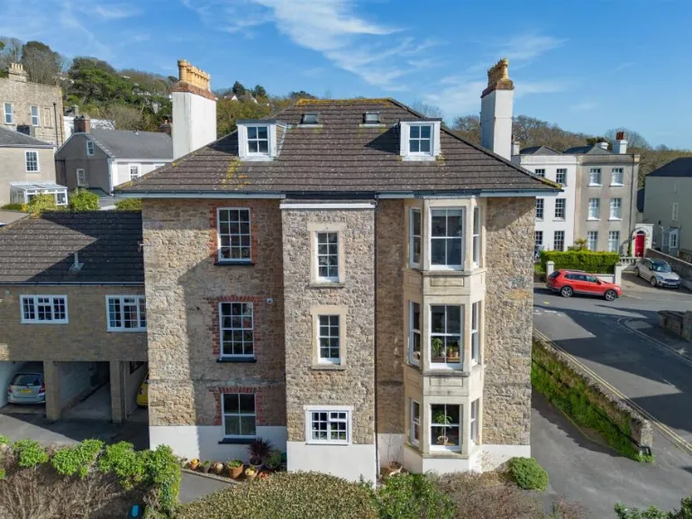 property Compatible Images}